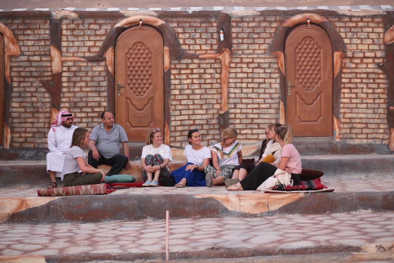 Little Petra Heritage Village Wadi Musa Exterior photo